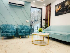 Cult Aesthetics Hair Transplant Clinic Consultation Room - Gurgaon
